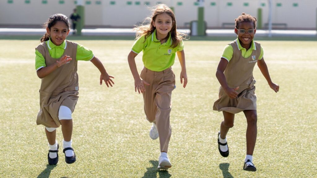 kids running
