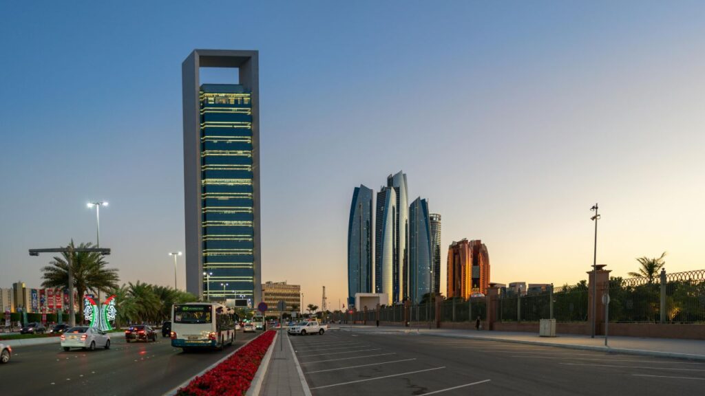 abu dhabi skyline