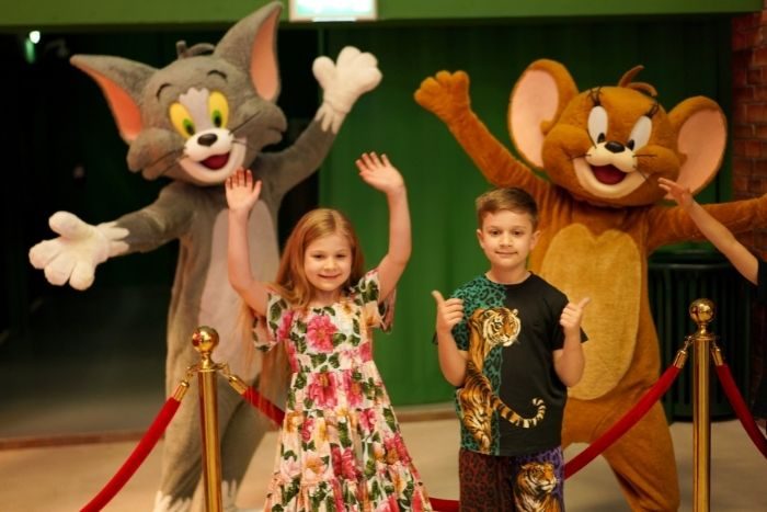 Tom and Jerry in Abu Dhabi W Abu Dhabi hotel Yas Island in Etihad Airways show for Kids things to do in Abu Dhabi