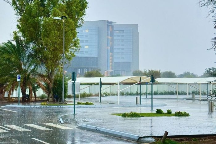 Rain in Abu Dhabi