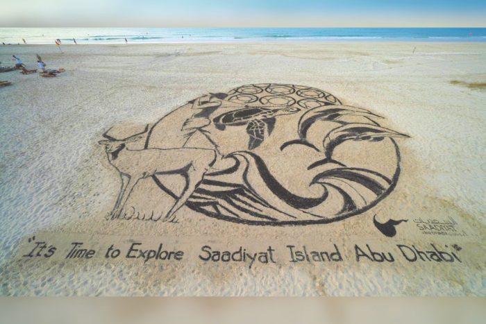 sand art, sand art in saadiyat, saadiyat island abu dhabi, saadiyat island, saadiyat island sand mural, sand mural in abu dhabi