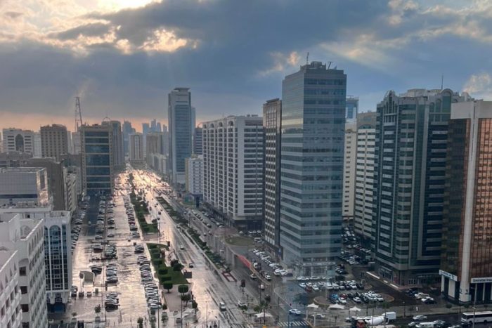 rain abu dhabi